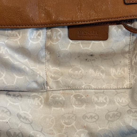 Michael MICHAEL East West Brown Leather With Gold Lock Shoulder Bag Satchel Tote - Picture 8 of 11